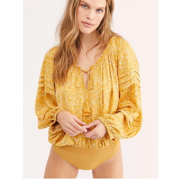 Free People All Tucks Printed Bodysuit - Picture 13 of 14
